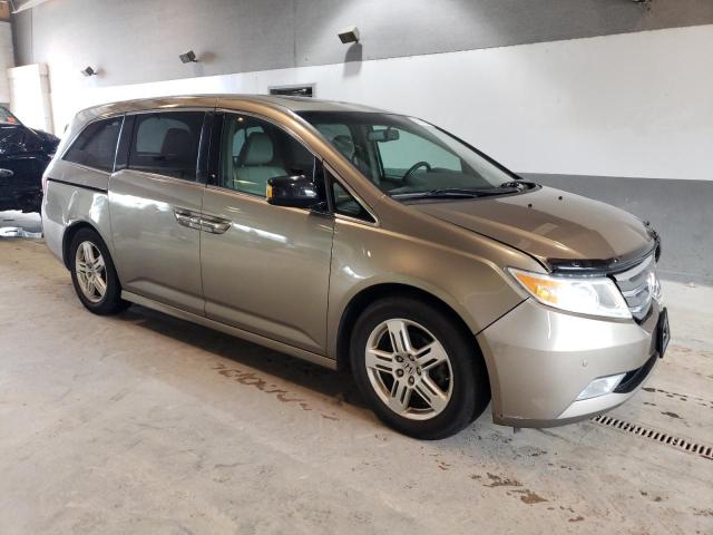 Photo 4 from auction – 2011 HONDA ODYSSEY TO with VIN 5FNRL5H94BB018178