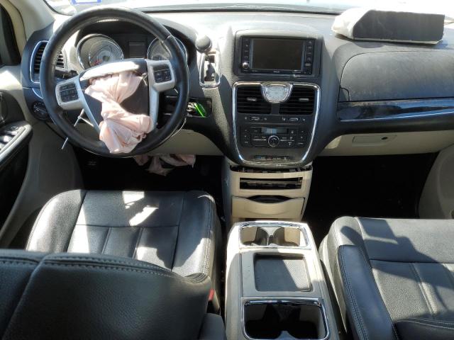 Photo 8 from auction – 2016 CHRYSLER TOWN & COU with VIN 2C4RC1BG3GR293147