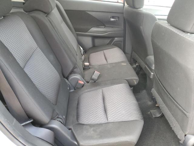 Photo 11 from auction – 2014 MITSUBISHI OUTLANDER with VIN JA4AD3A3XEZ010082