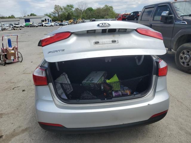 Photo 6 from auction – 2016 KIA FORTE LX with VIN KNAFK4A64G5492699