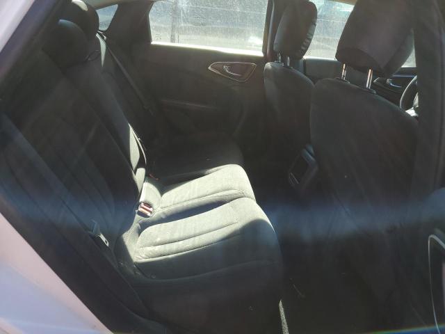 Photo 10 from auction – 2016 CHRYSLER 200 LIMITE with VIN 1C3CCCAB7GN117064
