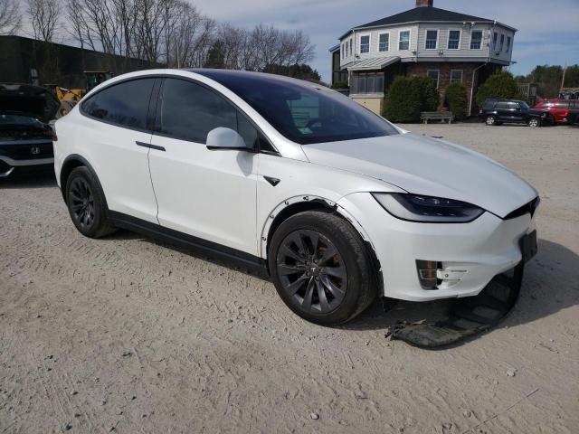 Photo 4 from auction – 2018 TESLA MODEL X with VIN 5YJXCAE26JF112858