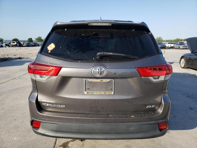 Photo 6 from auction – 2017 TOYOTA HIGHLANDER with VIN 5TDKZRFH8HS512789