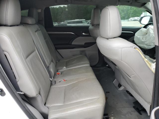 Photo 11 from auction – 2017 TOYOTA HIGHLANDER with VIN 5TDYZRFH8HS214740