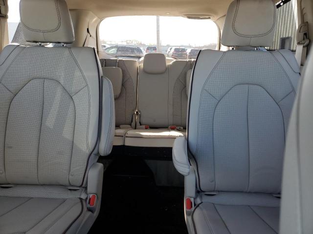 Photo 10 from auction – 2017 CHRYSLER PACIFICA L with VIN 2C4RC1GG7HR643194
