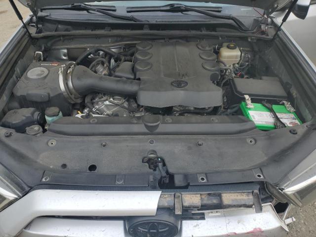 Photo 11 from auction – 2017 TOYOTA 4RUNNER with VIN JTEBU5JR5H5439048