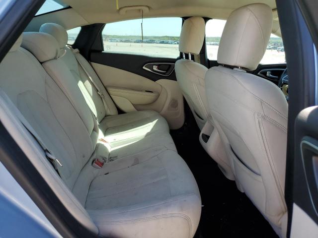 Foto 10 de la subasta – 2015 CHRYSLER 200 LIMITE con VIN 1C3CCCAB6FN654829