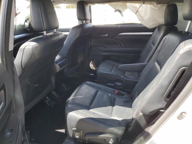 صورة رقم 11 من المزاد - 2016 TOYOTA HIGHLANDER مع VIN 5TDJKRFH0GS302055