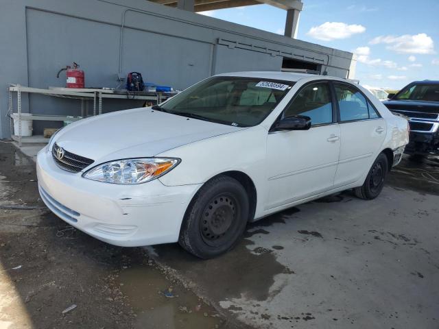 TOYOTA CAMRY LE 2002 with VIN 4T1BE32K42U501314 - Photo from auction