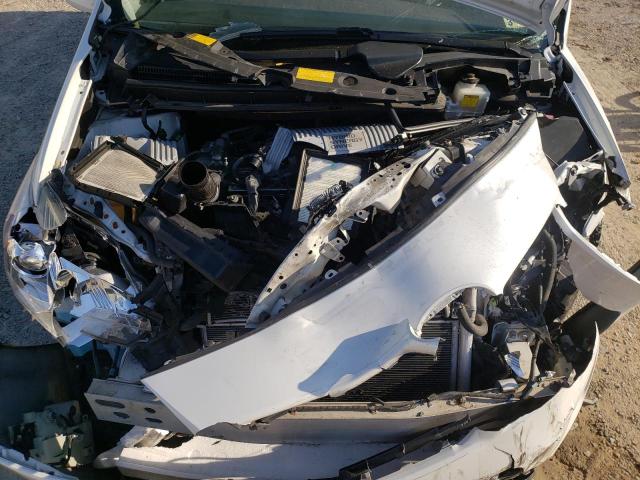 Photo 11 from auction – 2013 TOYOTA PRIUS with VIN JTDKN3DU6D5577925