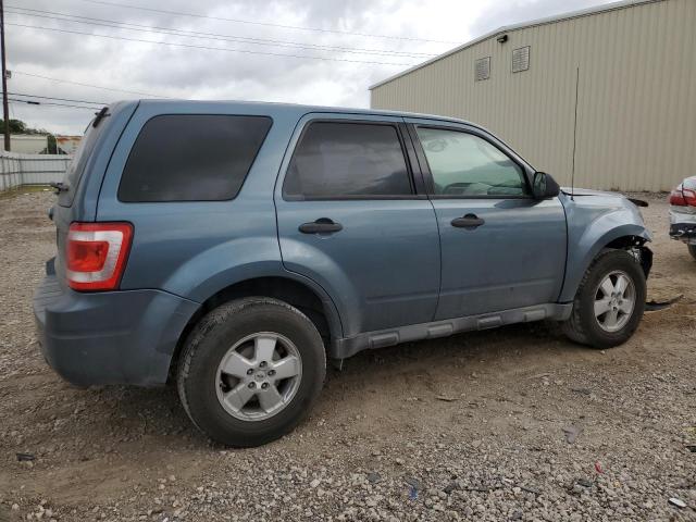 Photo 3 from auction – 2011 FORD ESCAPE XLS with VIN 1FMCU0C78BKB12994