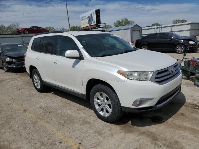 Фото 4 с аукциона – 2013 TOYOTA HIGHLANDER с VIN 5TDBK3EH4DS194585