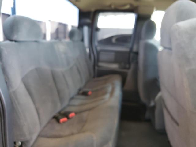 Photo 10 from auction – 2002 CHEVROLET SILVERADO with VIN 2GCEC19V321170412