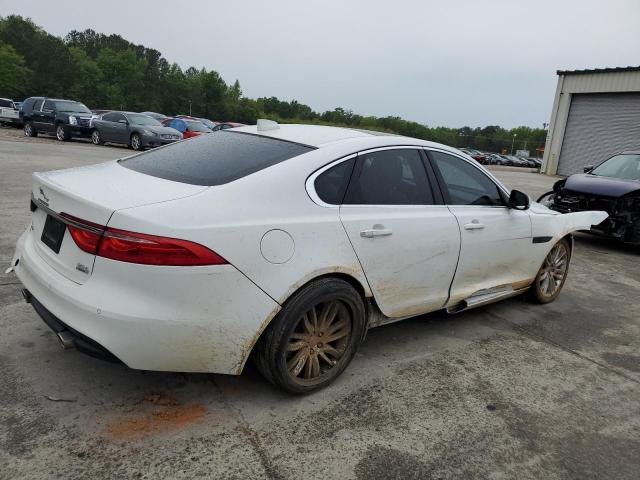 Photo 3 from auction – 2017 JAGUAR XF PRESTIG with VIN SAJBK4BVXHCY31374