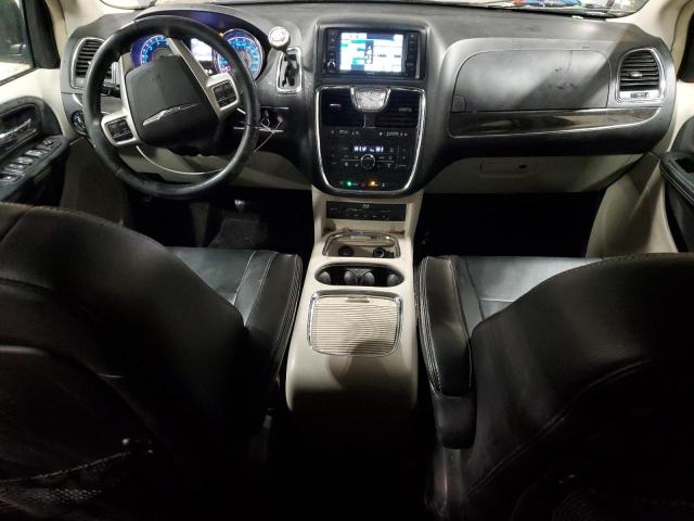 Photo 8 from auction – 2016 CHRYSLER TOWN & COU with VIN 2C4RC1CG3GR285452
