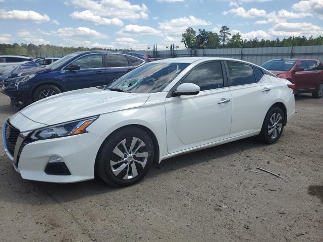 NISSAN ALTIMA S 2019 with VIN 1N4BL4BV4KC139104 - Photo from auction