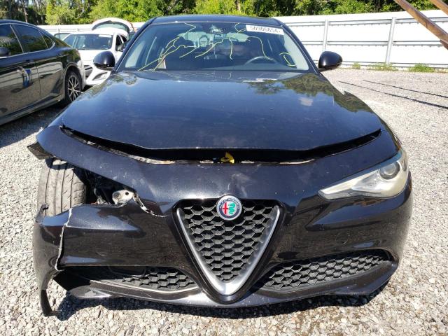 Photo 5 from auction – 2017 ALFA ROMEO GIULIA with VIN ZARFAEBN5H7540739