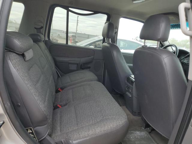 Photo 10 from auction – 2002 FORD EXPLORER X with VIN 1FMZU72E22ZC44918
