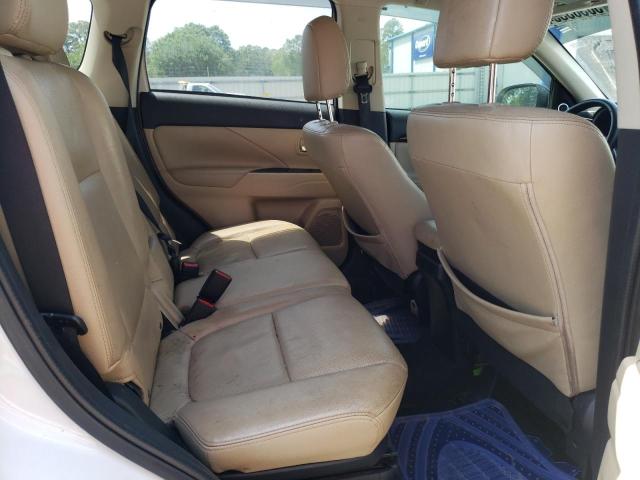 Photo 11 from auction – 2015 MITSUBISHI OUTLANDER with VIN JA4AD3A37FZ008341