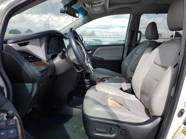Photo 7 from auction – 2016 TOYOTA SIENNA XLE with VIN 5TDDK3DC1GS138073