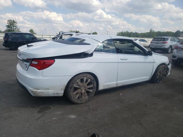 Photo 3 from auction – 2013 CHRYSLER 200 S with VIN 1C3BCBGG4DN598721