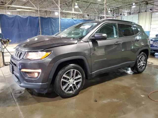 JEEP COMPASS LA 2019 with VIN 3C4NJCBB0KT654957 - Photo from auction