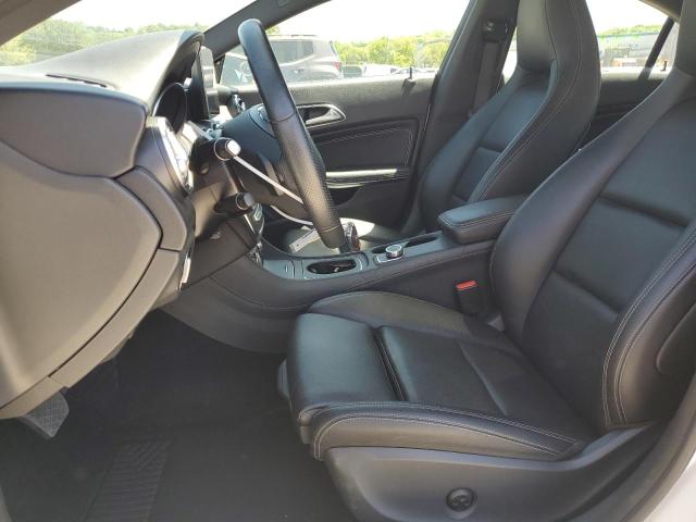 Photo 7 from auction – 2019 MERCEDES-BENZ CLA 250 with VIN WDDSJ4EB4KN733753