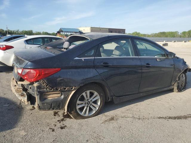 Photo 3 from auction – 2014 HYUNDAI SONATA GL with VIN 5NPEB4AC6FH854811