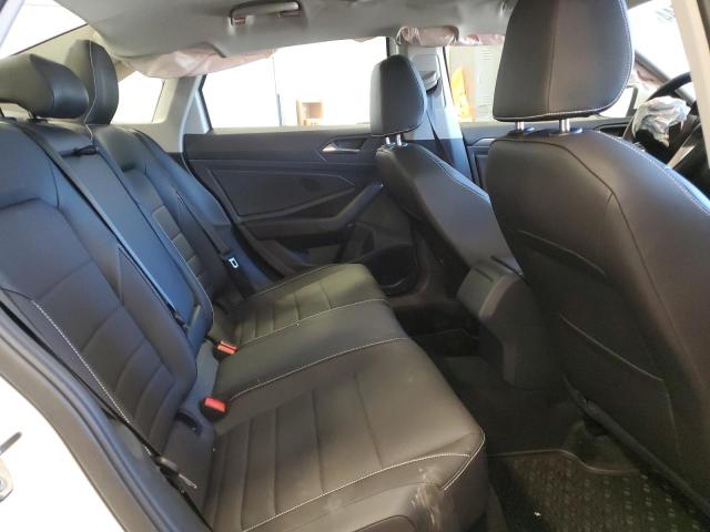 Photo 10 from auction – 2024 VOLKSWAGEN JETTA SE with VIN 3VW7M7BU7RM003643