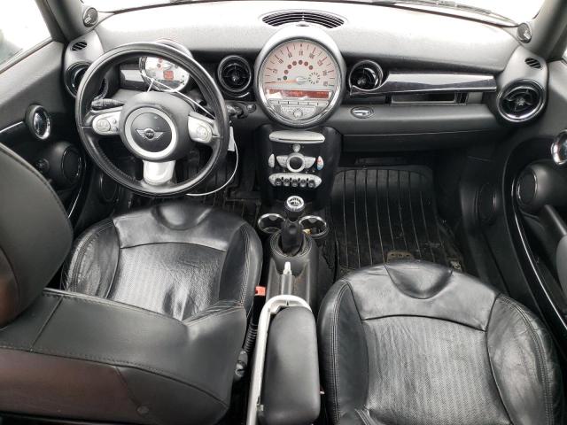 Photo 8 from auction – 2010 MINI COOPER with VIN WMWMF3C58ATZ25986