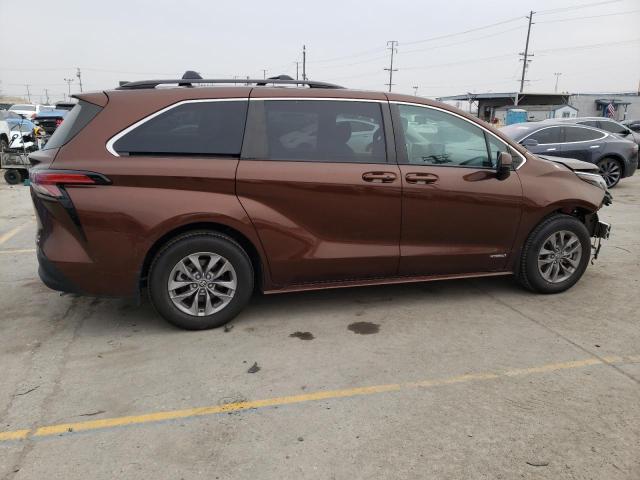 Photo 3 from auction – 2021 TOYOTA SIENNA LE with VIN 5TDKRKEC6MS059523