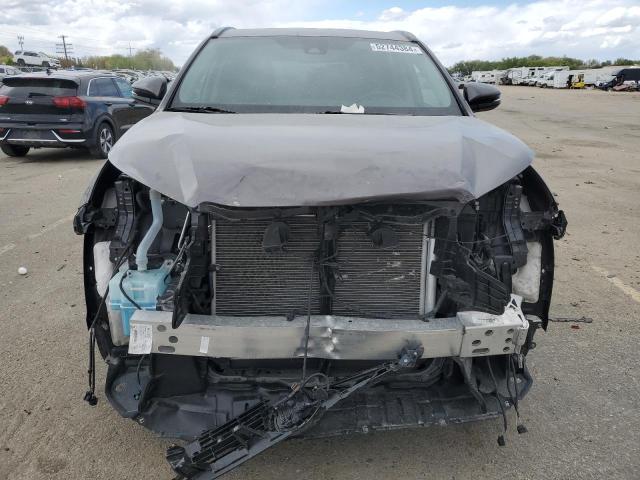 Foto 5 de la subasta – 2018 TOYOTA HIGHLANDER con VIN 5TDJZRFH9JS538061