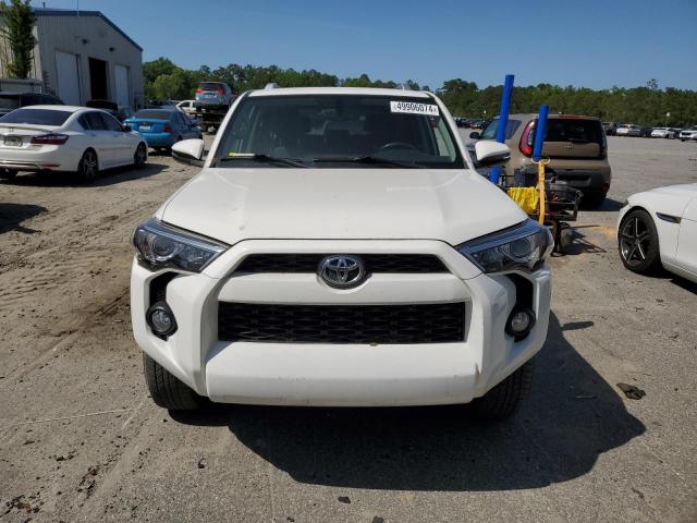 Photo 5 from auction – 2017 TOYOTA 4RUNNER SR with VIN JTEZU5JR4H5163749