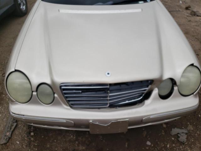 Photo 11 from auction – 2002 MERCEDES-BENZ E 320 with VIN WDBJF65J12B463150