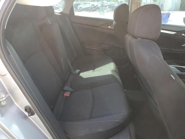 Photo 10 from auction – 2018 HONDA CIVIC EX with VIN 19XFC2F73JE007969