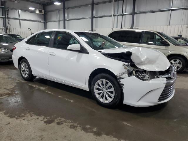 Photo 4 from auction – 2016 TOYOTA CAMRY LE with VIN 4T4BF1FK7GR518973