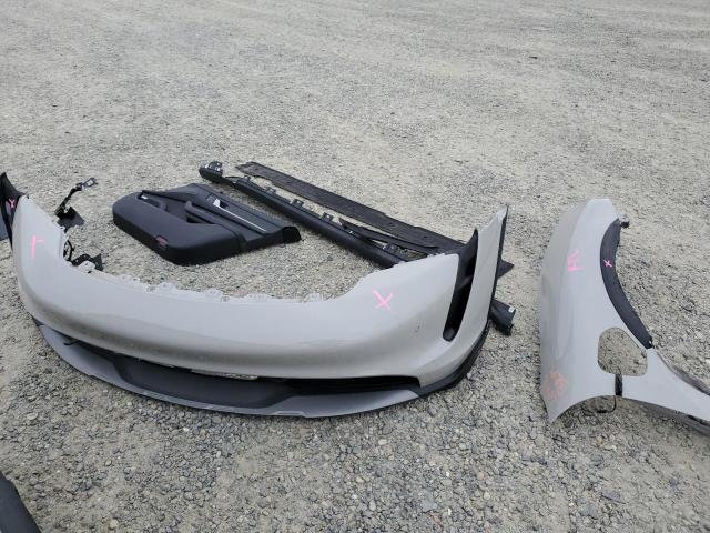 Photo 12 from auction – 2022 PORSCHE TAYCAN CRO with VIN WP0BA2Y19NSA67936