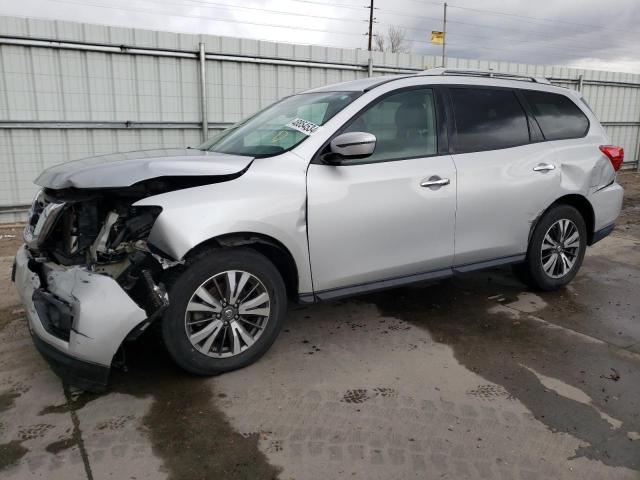 NISSAN PATHFINDER 2017 with VIN 5N1DR2MM1HC657797 - Photo from auction