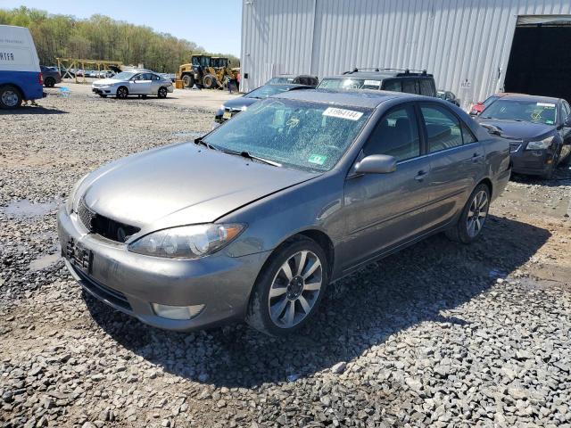 TOYOTA CAMRY LE 2005 with VIN 4T1BE32K05U584549 - Photo from auction