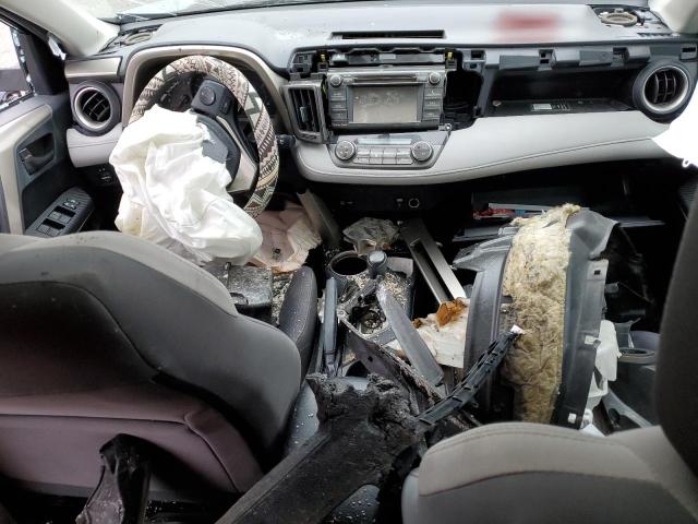 Photo 8 from auction – 2013 TOYOTA RAV4 XLE with VIN 2T3RFREV6DW123821