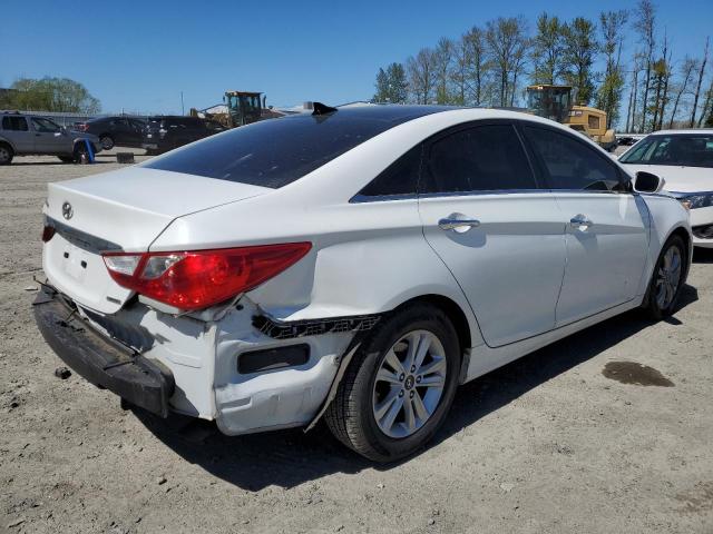 Photo 3 from auction – 2012 HYUNDAI SONATA SE with VIN 5NPEC4AC2CH497377
