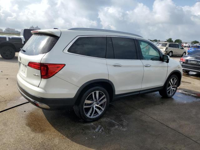 Photo 3 from auction – 2016 HONDA PILOT TOUR with VIN 5FNYF5H92GB002300