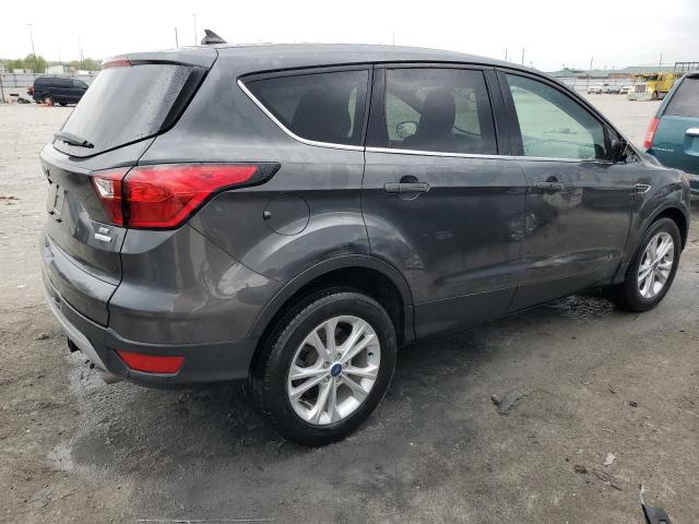 Photo 3 from auction – 2019 FORD ESCAPE SE with VIN 1FMCU0GD1KUB59630
