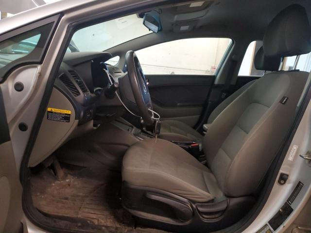 Photo 7 from auction – 2016 KIA FORTE LX with VIN KNAFK4A65G5515780