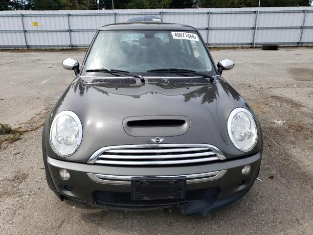 Photo 5 from auction – 2006 MINI COOPER S with VIN WMWRE33516TN28751