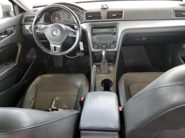 Photo 8 from auction – 2015 VOLKSWAGEN PASSAT S with VIN 1VWAT7A35FC040589