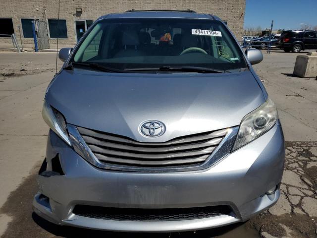 Photo 5 from auction – 2011 TOYOTA SIENNA XLE with VIN 5TDDK3DC1BS007721