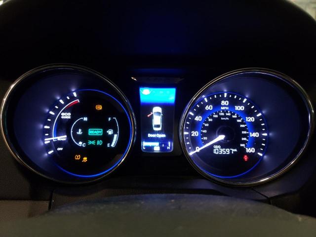Photo 9 from auction – 2015 HYUNDAI SONATA HYB with VIN KMHEC4A47FA136131