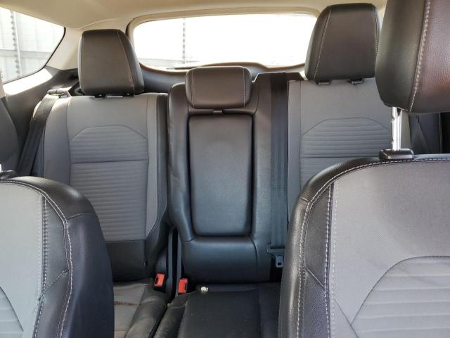 Photo 10 from auction – 2019 FORD ESCAPE SE with VIN 1FMCU9GDXKUC43191