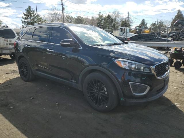Photo 4 from auction – 2016 KIA SORENTO LX with VIN 5XYPGDA53GG180123